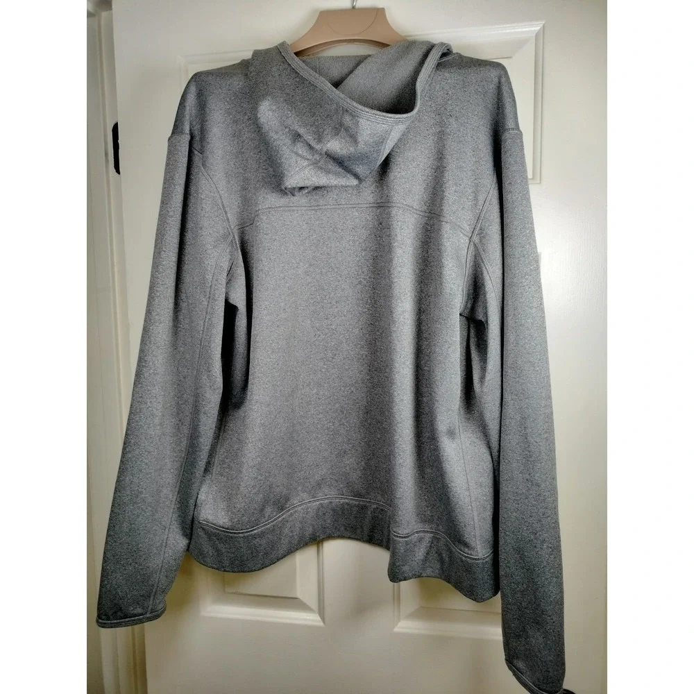 The North Face Men's Gray Performance Jacket - Size L - Missing Zipper Pull